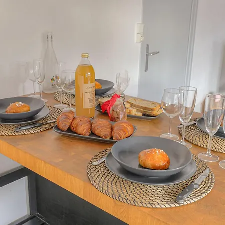 Lumineux, Wifi Debit, Proche Gare 7 Min, Lyon 15 Min Διαμέρισμα Couzon-au-Mont-d'Or